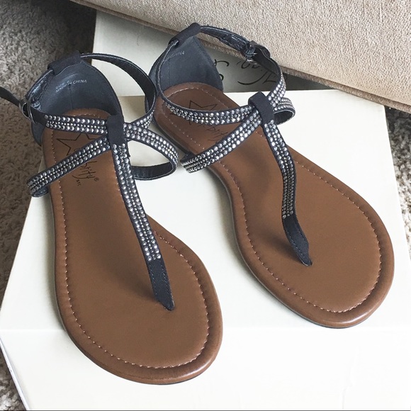 Shoes - Rhinestone Strappy Sandals